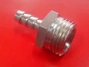Adaptor for hose 5/16" - 1/2"M, 9100763