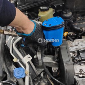 1/2" Dr. Heavy-Duty Air Impact Wrench with Twin Hammer Mechanism (425 ft-lb / 576 Nm), AMG93975